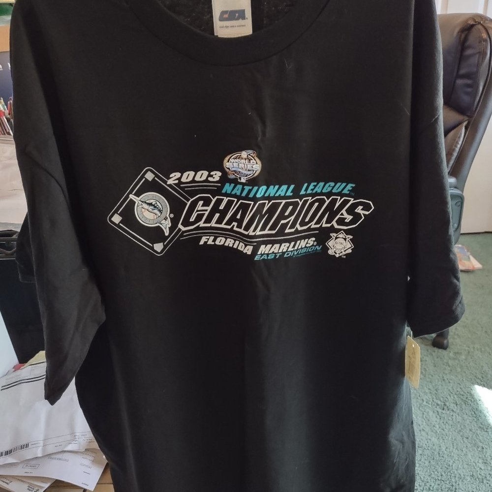 NWT Vintage 2003 Marlins National League Champion tee. Size XL.